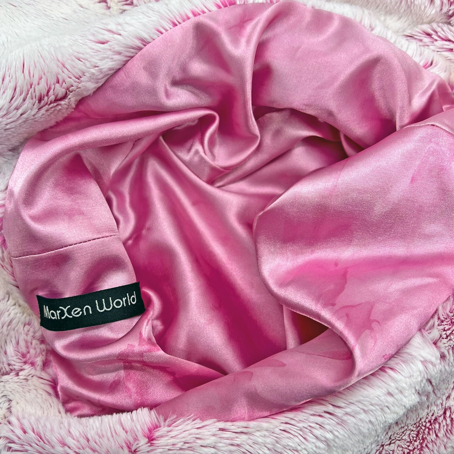Le MarXen | Pink Lapin
